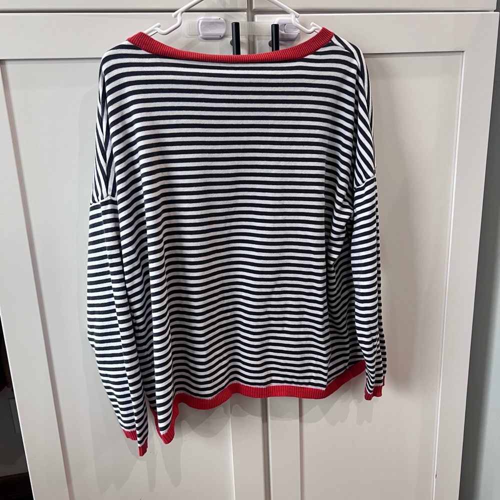 UNBRANDED STRIPED SWEATER - Picture 6 of 7
